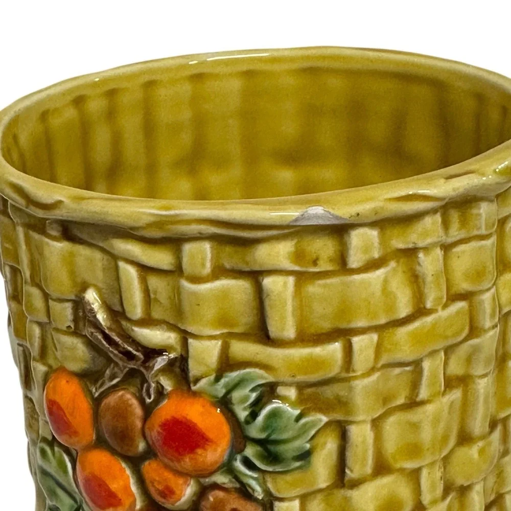Lefton vintage basket